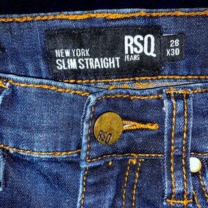 NEW YORK 🗽 | Slim straight | RSQ Jeans | Size: 28x30